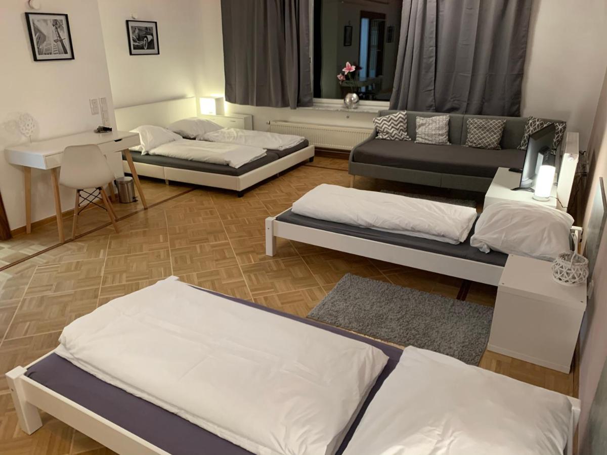 Aschaffapartment 4 Schlafzimmer Bis 10 Personen Bei Aschaffenburg Mainaschaff Exterior foto
